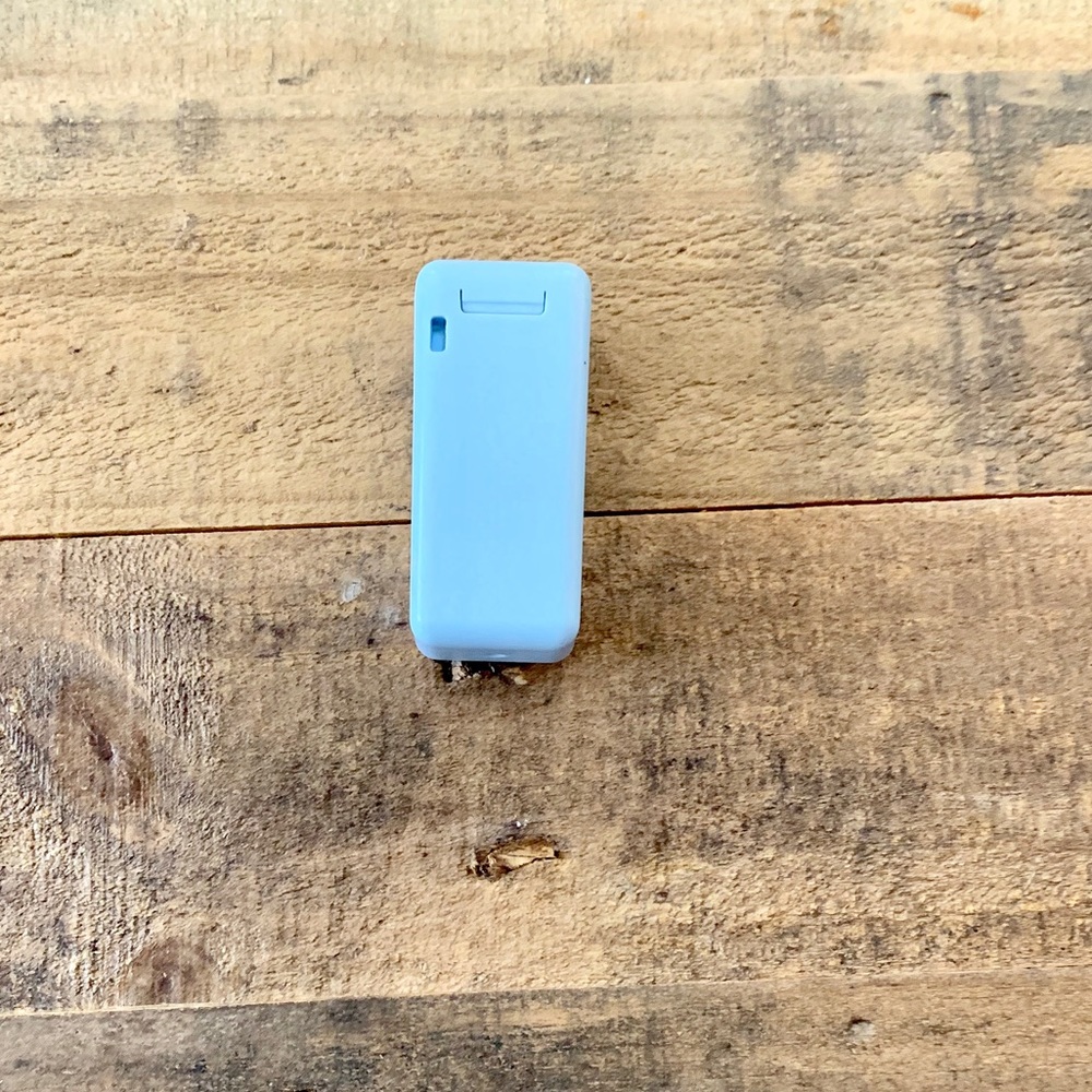 BLUE METAL STRAW